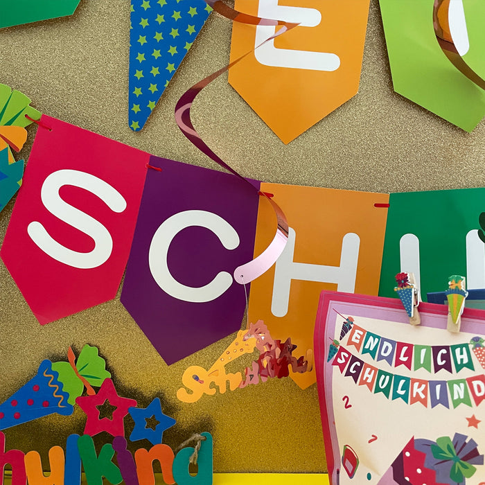 Endlich Schulkind Wimpel Girlande Hänge Deko Banner für Schuleinführung Einschulung Schule Jungs Mädchen