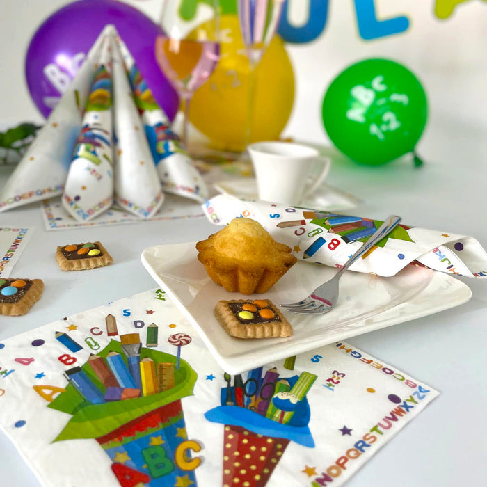 Schuleinführung Schulanfang Einschulung Deko Set - Schulkind Folienballon + 20 Servietten + Konfetti