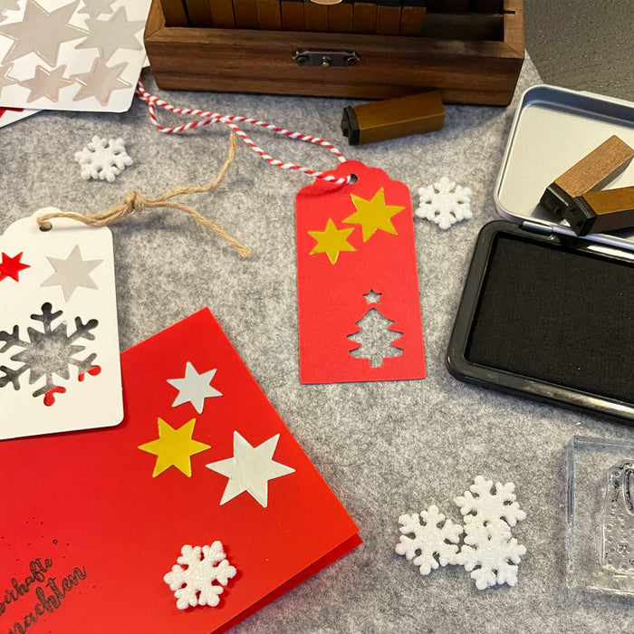 Schneeflocken Schneekristalle als Streudeko Tischdeko Deko für Weihnachten zum Basteln DIY - weiß
