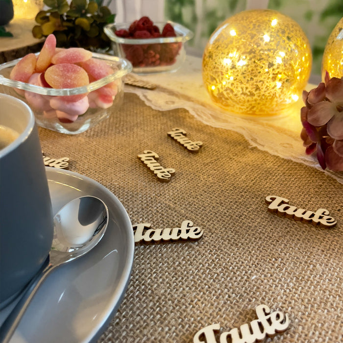 Holz Konfetti Set Taufe Schriftzug 18 Stk. Tischdeko für Taufe Traufe Hochzeit Deko Junge Mädchen Streudeko - natur