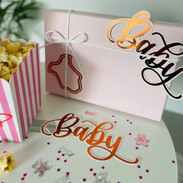 Baby Shower Party Deko Set für Mädchen - OH Baby! Spiral Deckenhänger + 2x Baby Konfetti Sets + Popcorn Schachteln