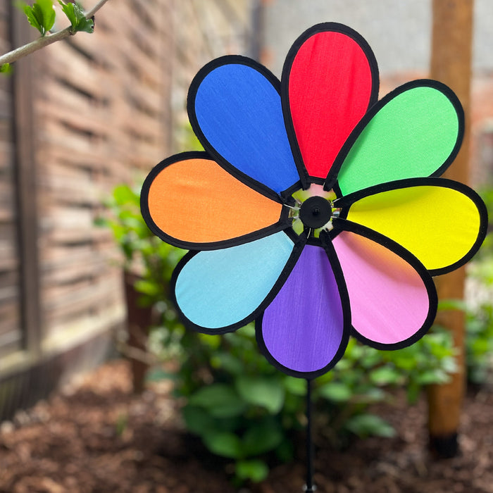 2x Windrad Blume in Regenbogen Farben Windmühle Windspiel als Deko für Garten Balkon Terrasse Deko Sommer Party