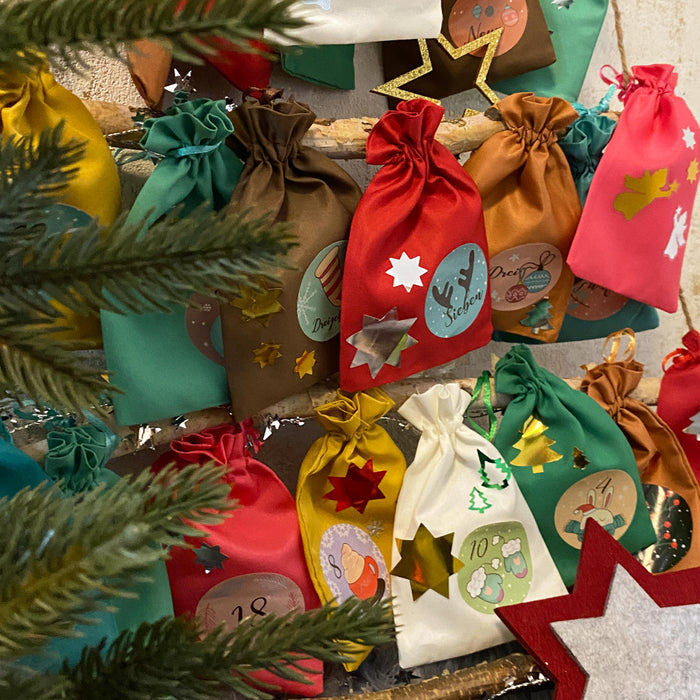 12 Baumwollsäckchen Baumwollbeutel mit Zugband Stoffsäckchen für Geschenke als Deko Weihnachten türkis