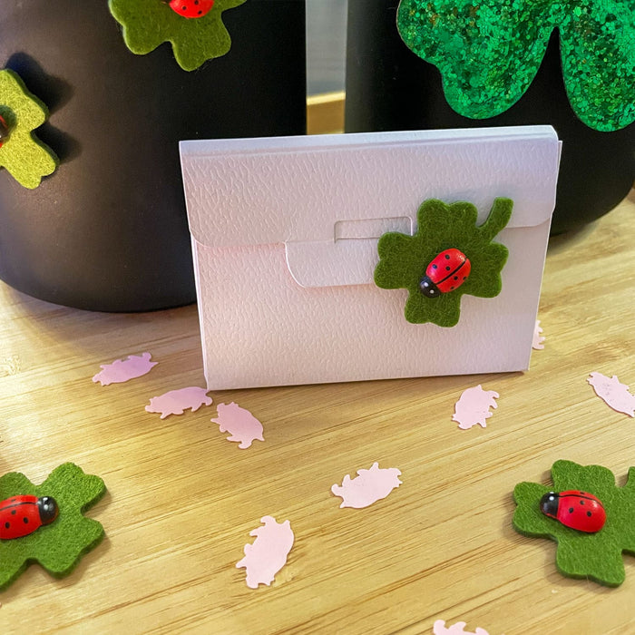 2er Set Kleeblätter Anhänger mit Pailletten zum Aufhängen Hängedeko für Geburtstag Silvester Deko - grün