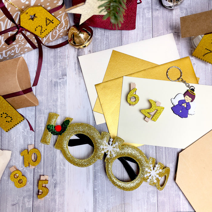 24 Holz Anhänger Zahl 1-24 mit Glitzereffekt für DIY Adventskalender Weihnachten Deko Basteln - gold