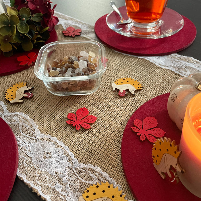 Herbst Konfetti Set Igel und Blätter aus Holz als Tisch Dekoration für den Herbst Basteln Kinder DIY